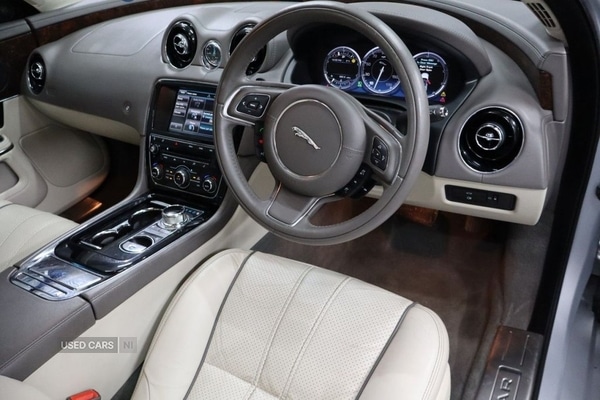 Used Jaguar XJ 2015 for sale - 77825437: Photo 39