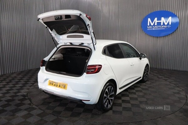 Used Renault Clio 2020 for sale - 76646508: Photo 30