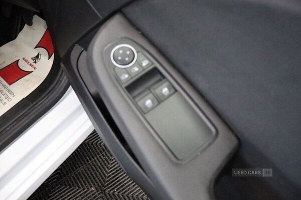 Used Renault Clio 2020 for sale - 76646508: Photo 36