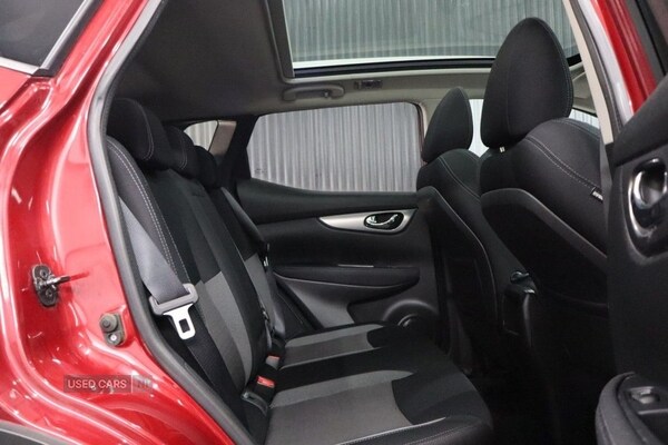 Used Nissan Qashqai 2018 for sale - 76285092: Photo 32
