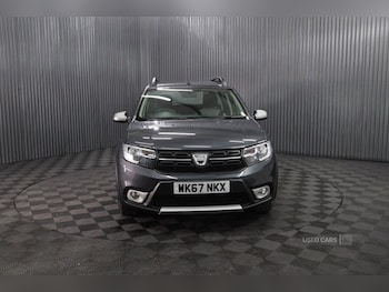Used Dacia Sandero Stepway 2017 for sale - 76153696: Photo