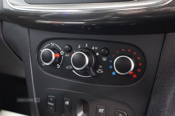 Used Dacia Sandero Stepway 2017 for sale - 76153696: Photo 31