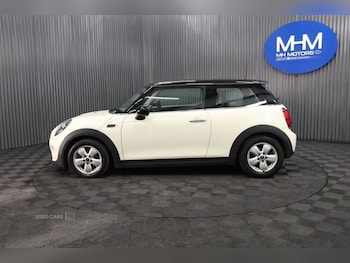 Used MINI Hatch 2018 for sale - 79084140: Photo