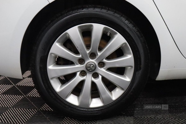 Used Vauxhall Zafira Tourer 2017 for sale - 77551180: Photo 10