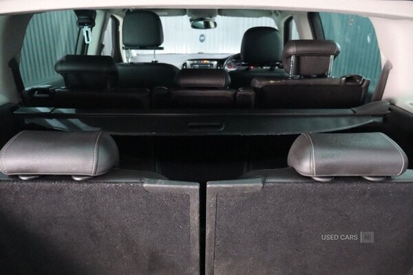 Used Vauxhall Zafira Tourer 2017 for sale - 77551180: Photo 25