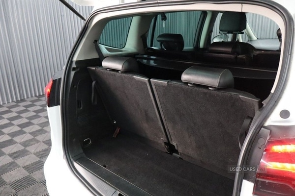 Used Vauxhall Zafira Tourer 2017 for sale - 77551180: Photo 26