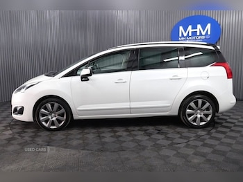 Used Peugeot 5008 2016 for sale - 78101793: Photo