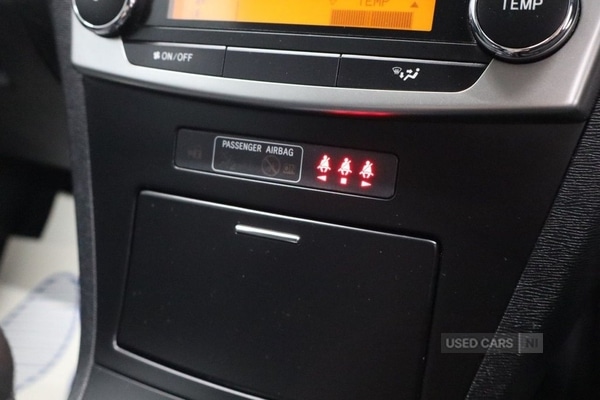 Used Toyota Avensis 2014 for sale - 77982773: Photo 27