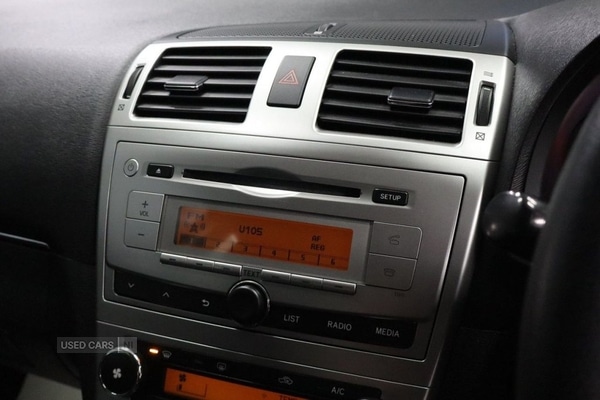 Used Toyota Avensis 2014 for sale - 77982773: Photo 30