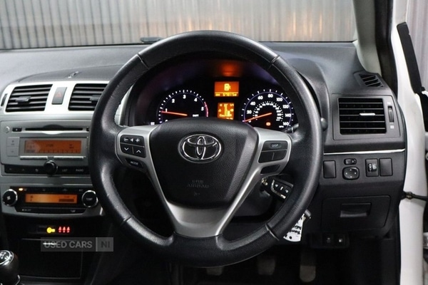 Used Toyota Avensis 2014 for sale - 77982773: Photo 33