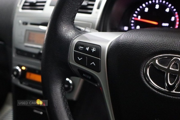 Used Toyota Avensis 2014 for sale - 77982773: Photo 35