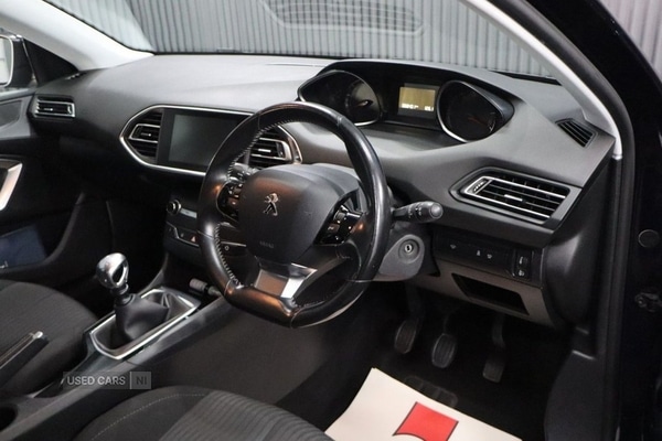 Used Peugeot 308 2016 for sale - 77041050: Photo 24