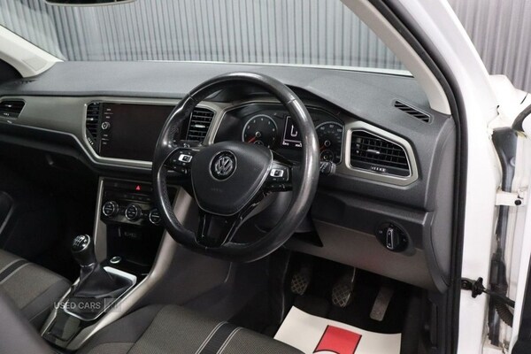 Used Volkswagen T-Roc 2020 for sale - 75450407: Photo 24