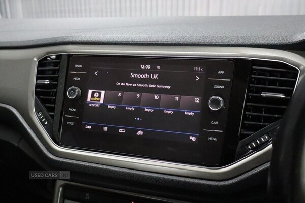 Used Volkswagen T-Roc 2020 for sale - 75450407: Photo 31