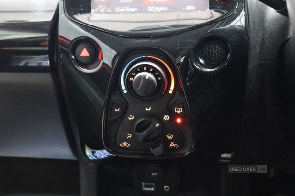 Used Toyota AYGO 2014 for sale - 77511847: Photo 16