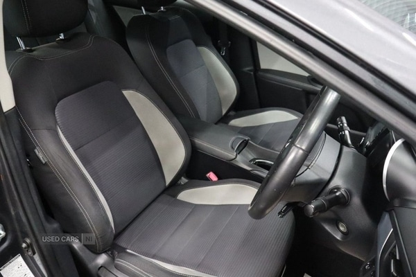 Used Toyota Avensis 2017 for sale - 76803106: Photo 30