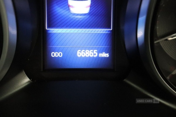 Used Toyota Avensis 2017 for sale - 76803106: Photo 33