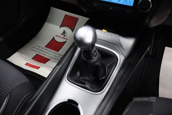 Used Toyota Avensis 2017 for sale - 76803106: Photo 42