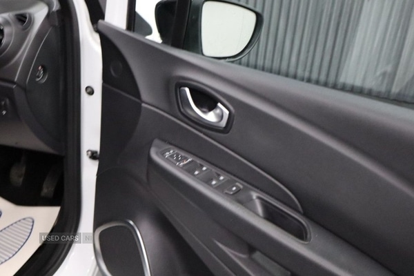 Used Renault Captur 2018 for sale - 77825716: Photo 26