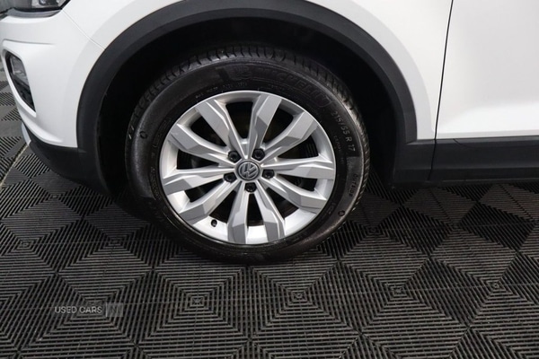 Used Volkswagen T-Roc 2020 for sale - 76500397: Photo 14