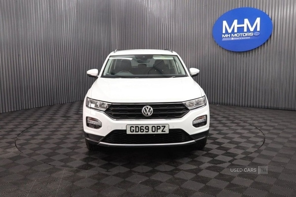 Used Volkswagen T-Roc 2020 for sale - 76500397: Photo 2