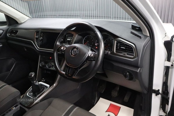 Used Volkswagen T-Roc 2020 for sale - 76500397: Photo 24