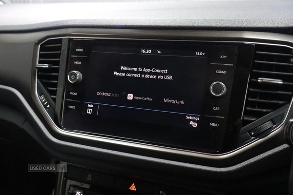 Used Volkswagen T-Roc 2020 for sale - 76500397: Photo 35