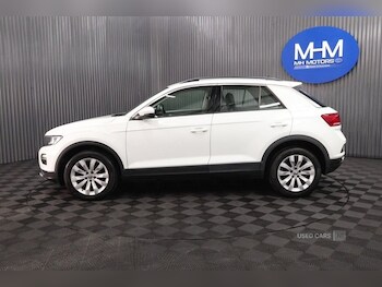 Used Volkswagen T-Roc 2020 for sale - 76500397: Photo