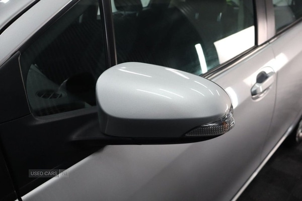 Used Toyota Yaris 2014 for sale - 77599358: Photo 15