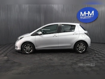 Used Toyota Yaris 2014 for sale - 77599358: Photo