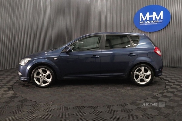 Used Kia Ceed 2011 for sale - 76856127: Photo 4