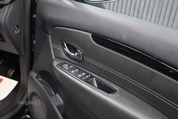 Used Renault Scenic 2015 for sale - 76753461: Photo 27