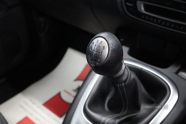 Used Renault Scenic 2015 for sale - 76753461: Photo 33