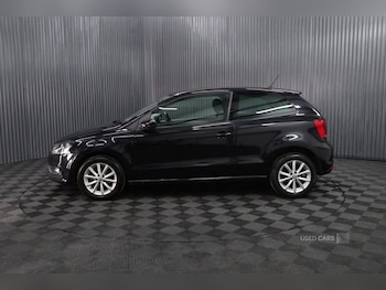 Used Volkswagen Polo 2016 for sale - 75697899: Photo