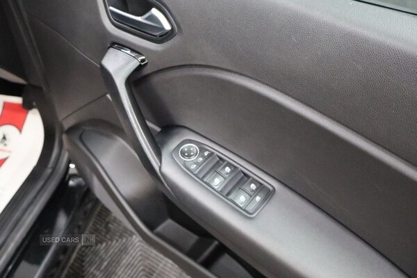 Used Renault Captur 2020 for sale - 76563006: Photo 43