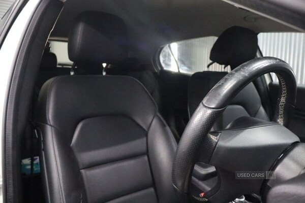 Used Mercedes-Benz GLA 2017 for sale - 76350006: Photo 41