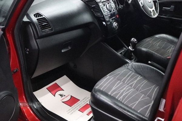 Used Kia Venga 2014 for sale - 76372073: Photo 22