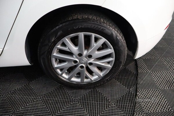 Used Renault Megane 2014 for sale - 75929015: Photo 19