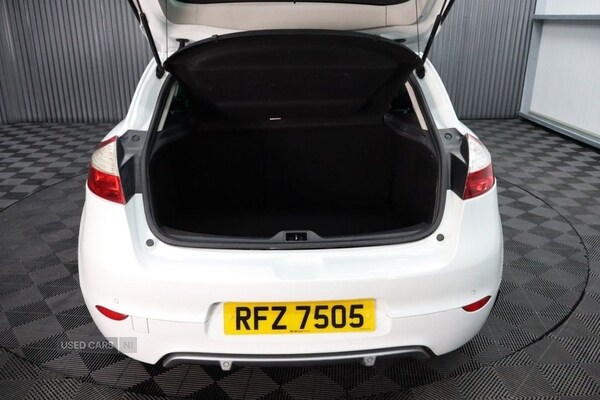 Used Renault Megane 2014 for sale - 75929015: Photo 20