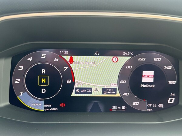 Used SEAT Leon 2025 for sale - 74745897: Photo 17