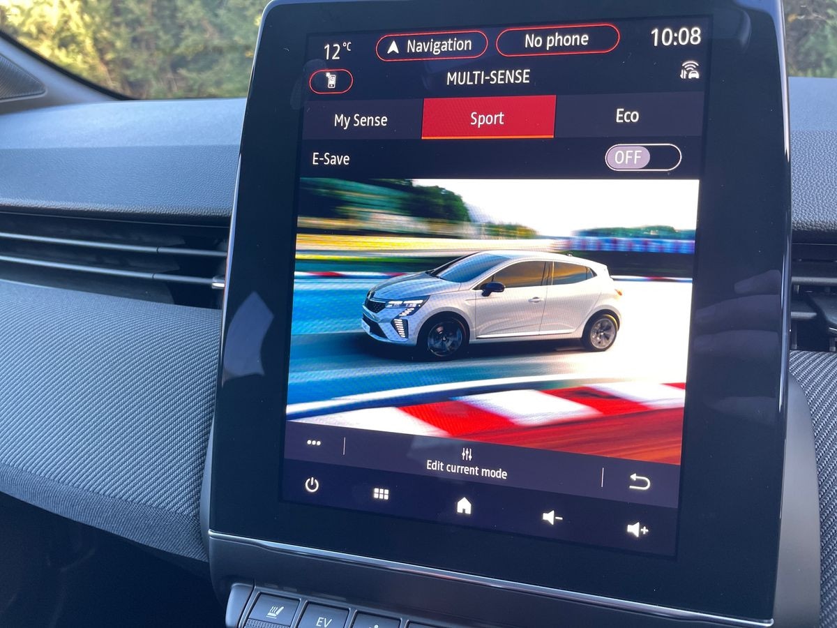 Used Renault Clio 2024 for sale - 76471383: Photo 29