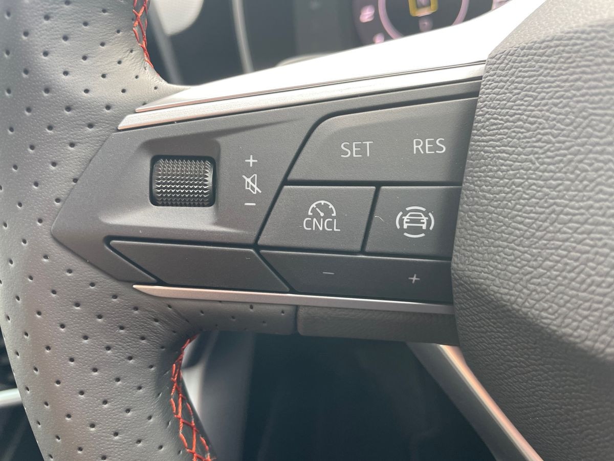 Used SEAT Leon 2025 for sale - 76879535: Photo 19