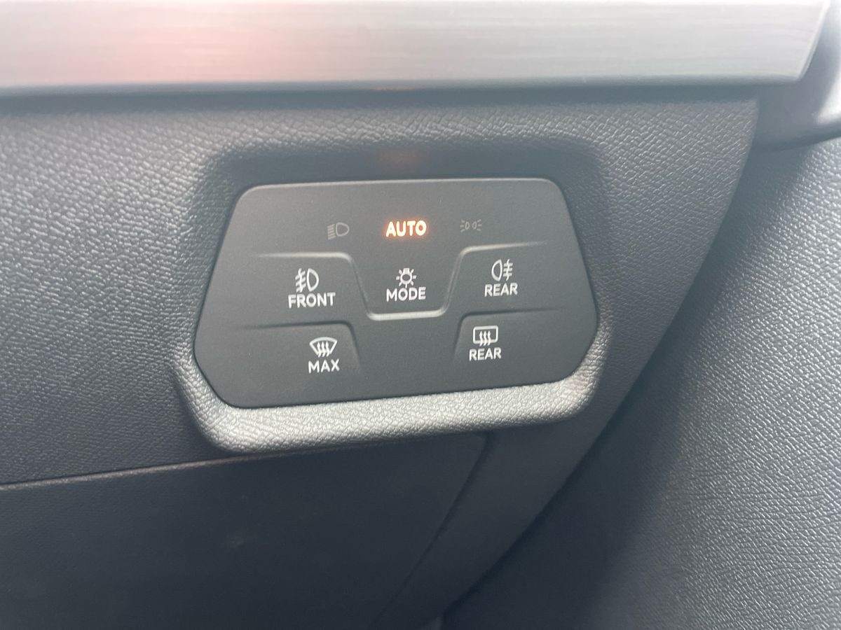 Used SEAT Leon 2025 for sale - 76879535: Photo 23