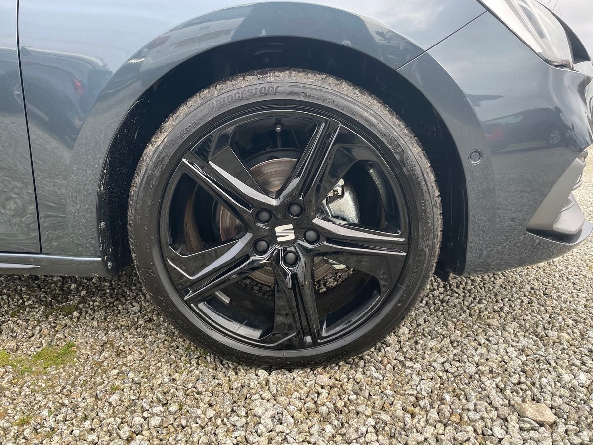 Used SEAT Leon 2025 for sale - 76879535: Photo 7