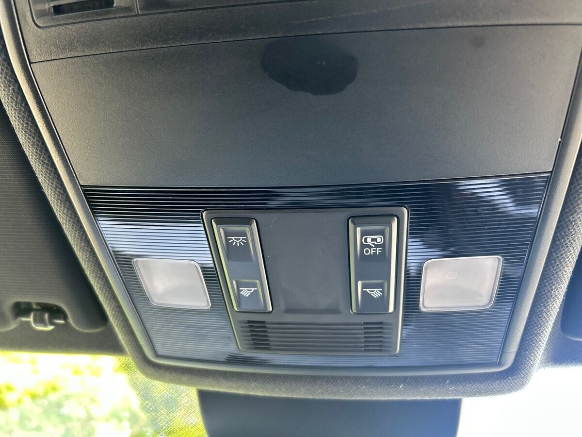 Vehicle 35