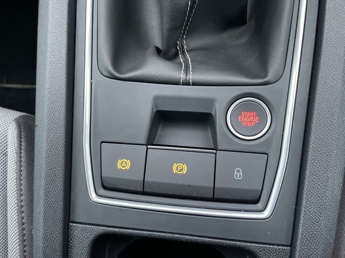 Used SEAT Leon 2024 for sale - 77595780: Photo 38