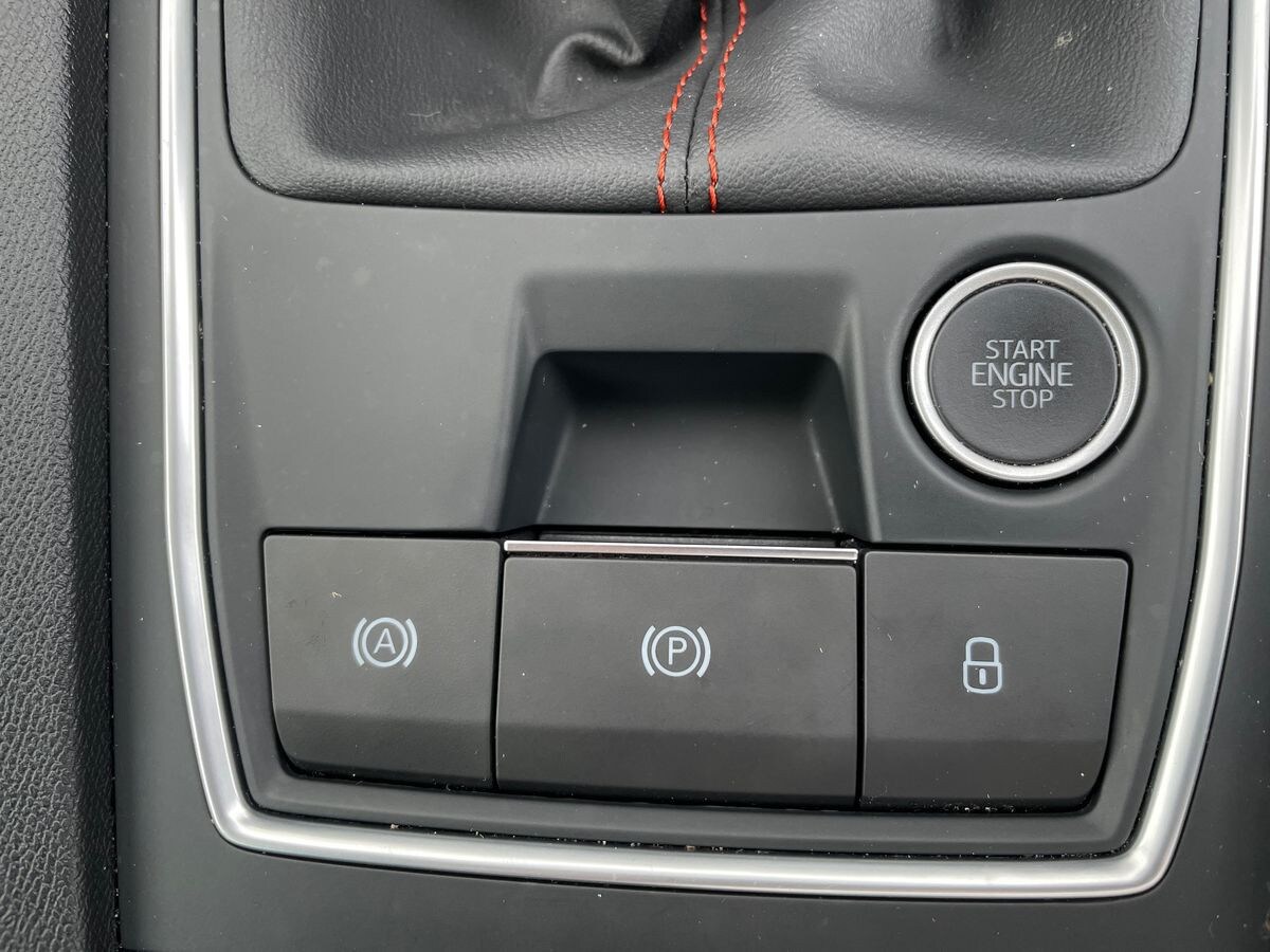 Used SEAT Leon 2022 for sale - 77386209: Photo 32