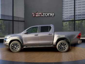 Used Toyota Hilux 2025 for sale - 73099609: Photo