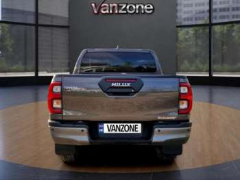 Used Toyota Hilux 2025 for sale - 73099609: Photo
