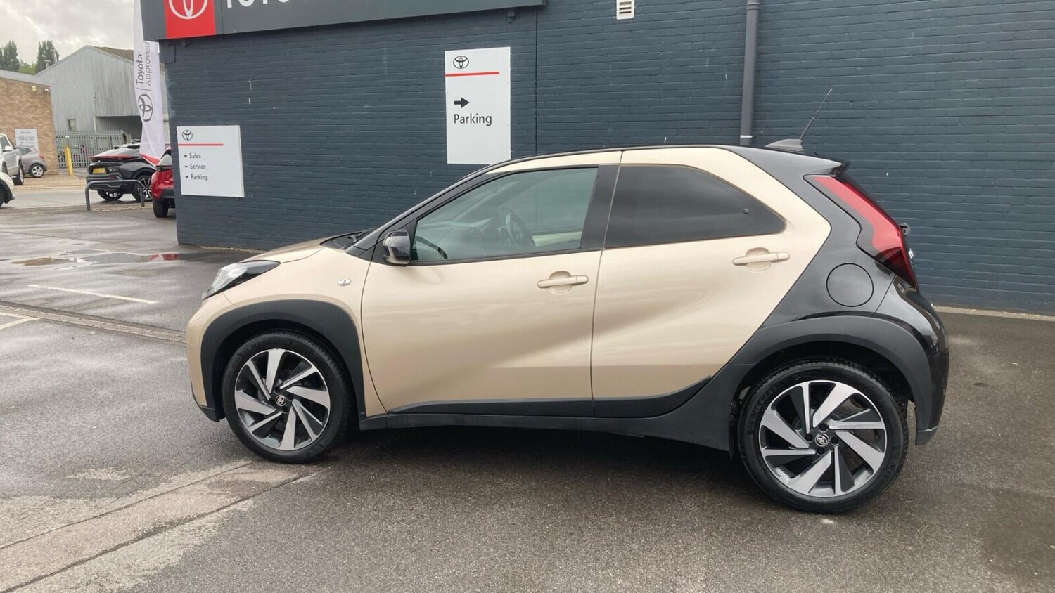 Used Toyota Aygo X 2022 for sale - 76830604: Photo 17